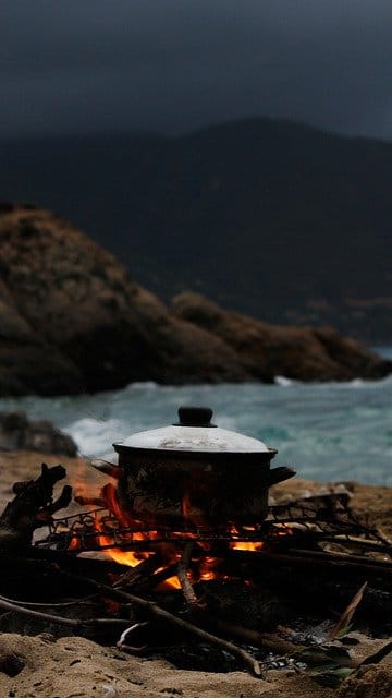 Campfire Pot Cook Cooking Coast  - ahmerfouad / Pixabay